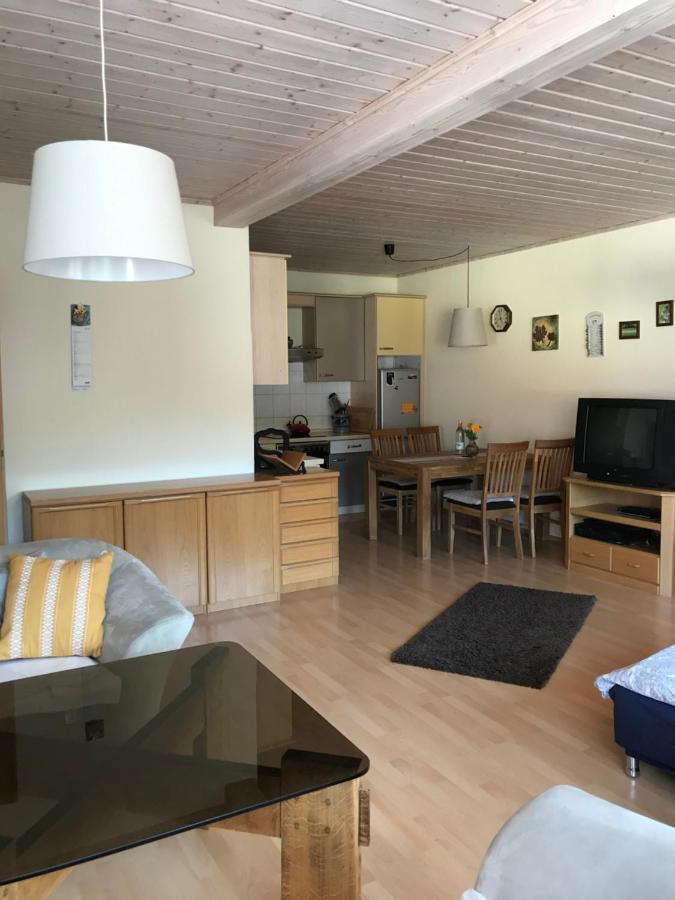 Ferienwohnung Am Gruenen Band Hellingen Экстерьер фото